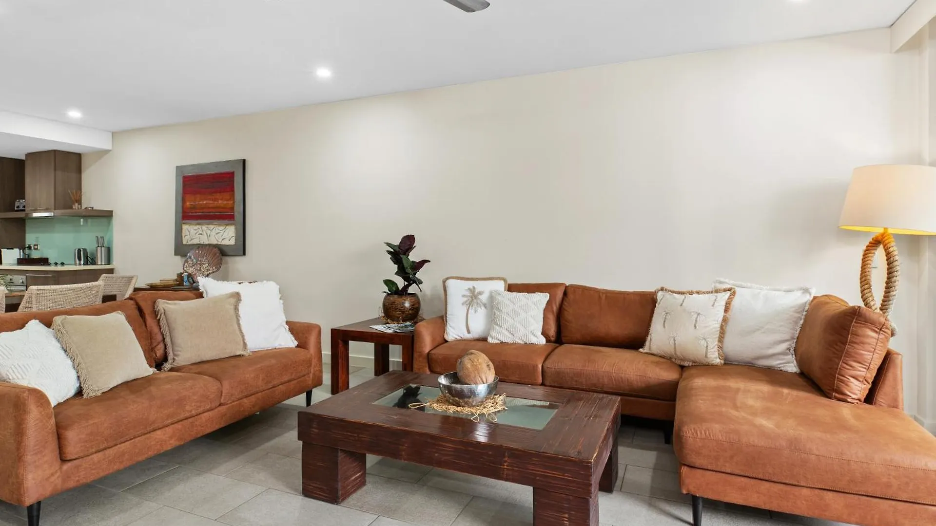 Apartment Temple 304 Modern Spacious Palm Cove Resort Australia